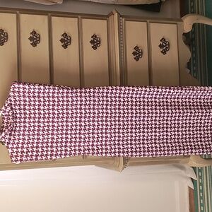 H&M purple and white houndstooth mid length sleeveless dress